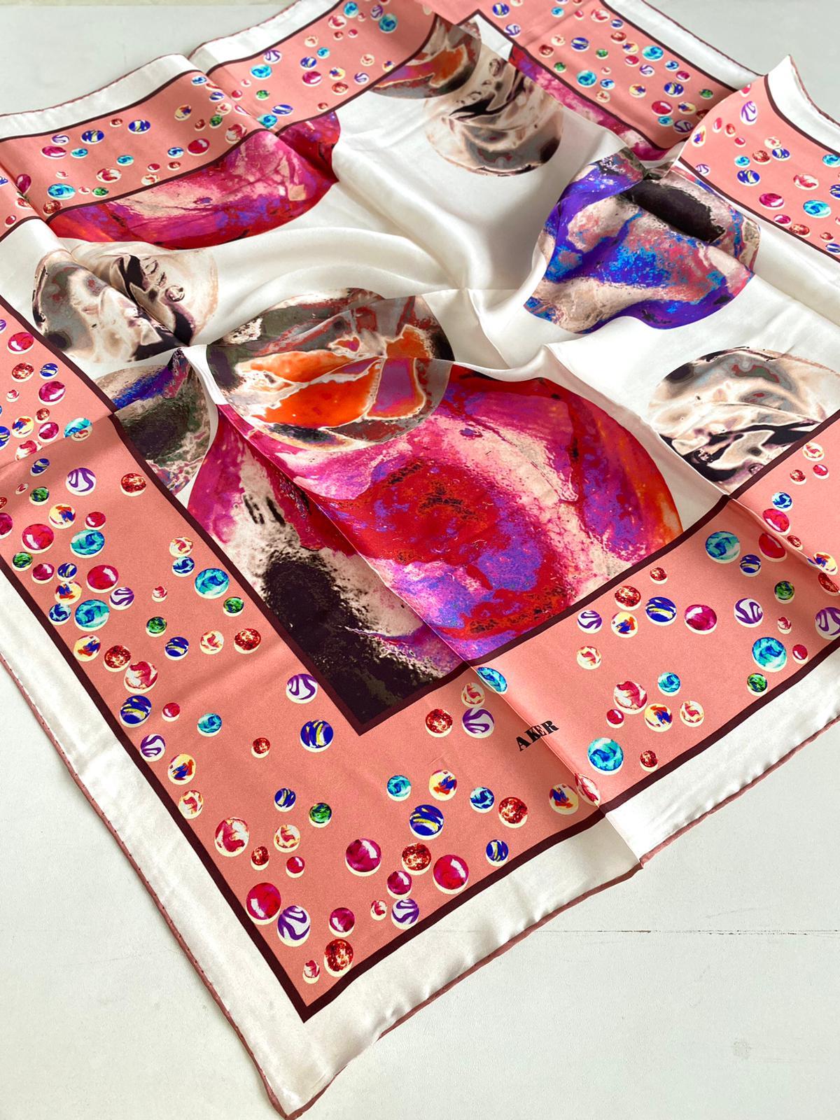 aker-sura-ipek-esarp-44585-yavruagzi-k-95c406 Aker Sura İpek Eşarp 44585 Yavruağzı Karışık Desen - Görsel 1