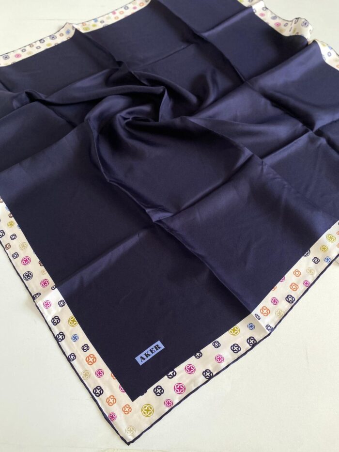 Aker Tivil İpek Eşarp 8738713 - 921 47463 Lacivert - Krem Monogram Desen - Görsel 1