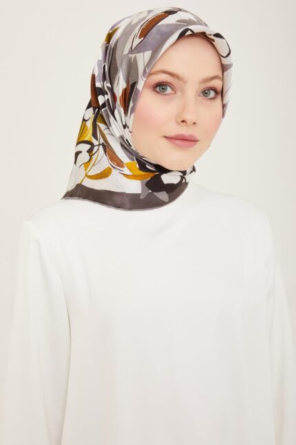 Armine Gri - Kahverengi Çiçek Desen Sura İpek Eşarp 9153 - 54