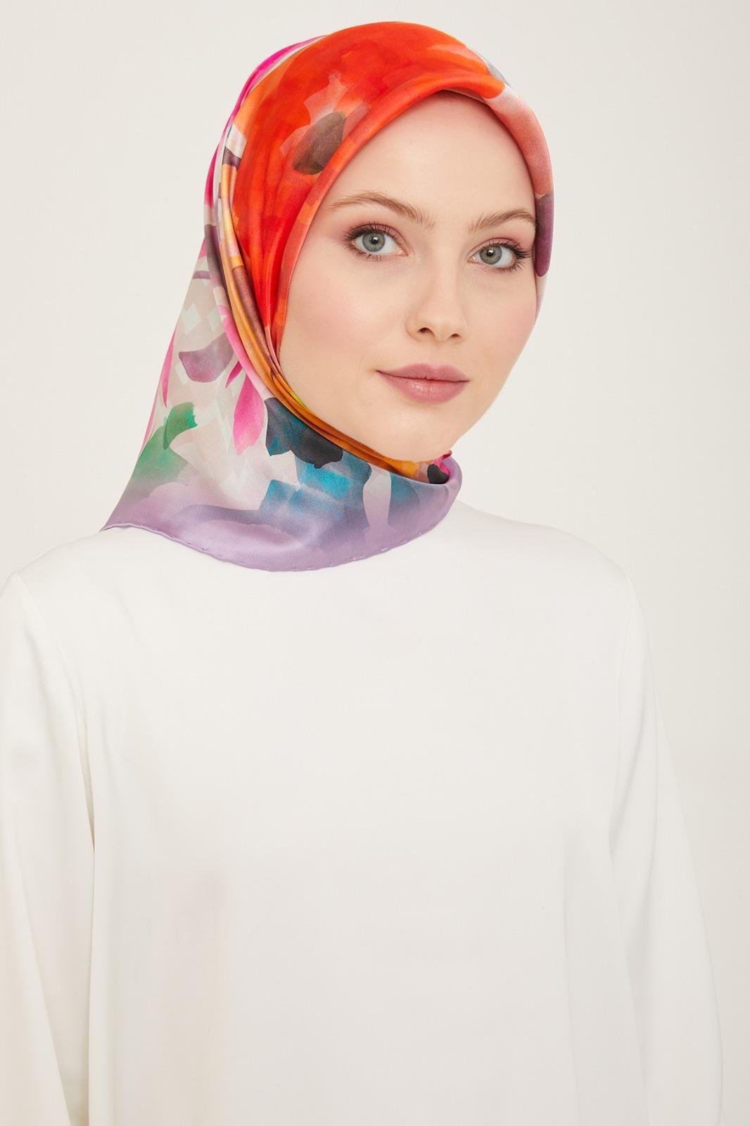 armine-lila-batik-cicek-desenli-tivil-e-bafb Armine Lila Batik Çiçek Desenli Tivil İpek Eşarp 9103 - 51 - Görsel 1