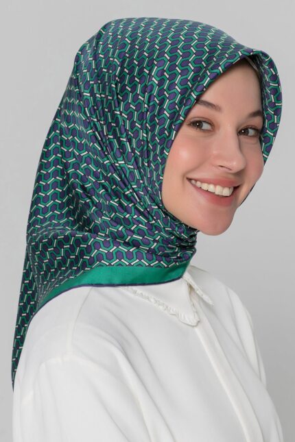 Armine Nostalji Serisi İpek Tivil Eşarp 8401 - 90