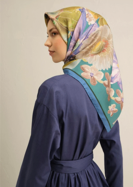 Armine Sura İpek Eşarp 9318 - 35 Yeşil Karışık Desen