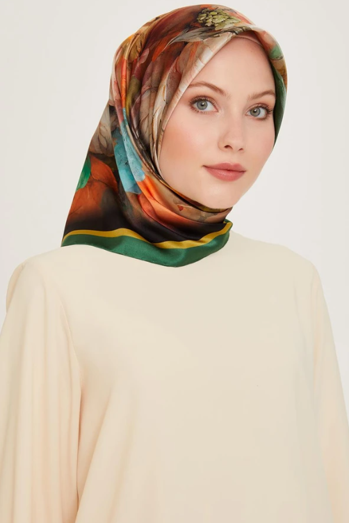 armine-tivil-ipek-esarp-9211-82-yesil-0-965e Armine Tivil İpek Eşarp 9211 - 82 Yeşil Karışık Desen - Görsel 1