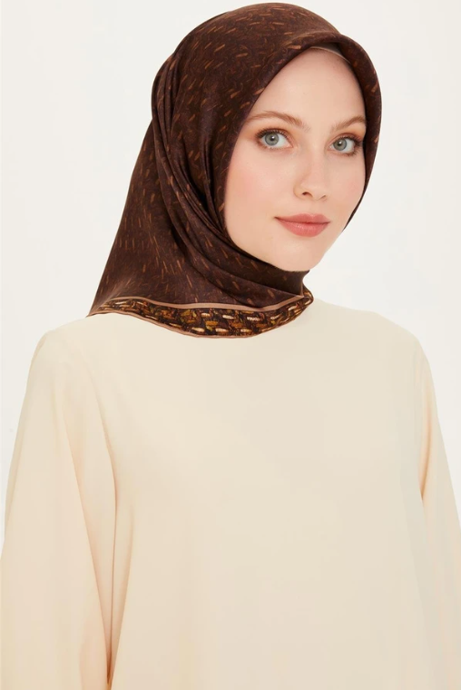 armine-tivil-ipek-esarp-9230-51-kahver-a4-4d1 Armine Tivil İpek Eşarp 9230 - 51 Kahverengi Karışık Desen - Görsel 1