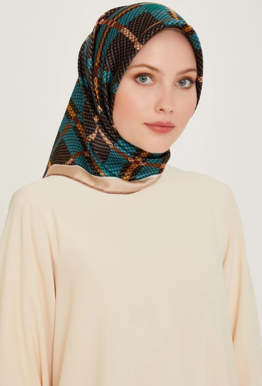 armine-tivil-ipek-esarp-9247-37-krem-k-93ce19 Armine Tivil İpek Eşarp 9247 - 37 Krem Karışık Desen - Görsel 1