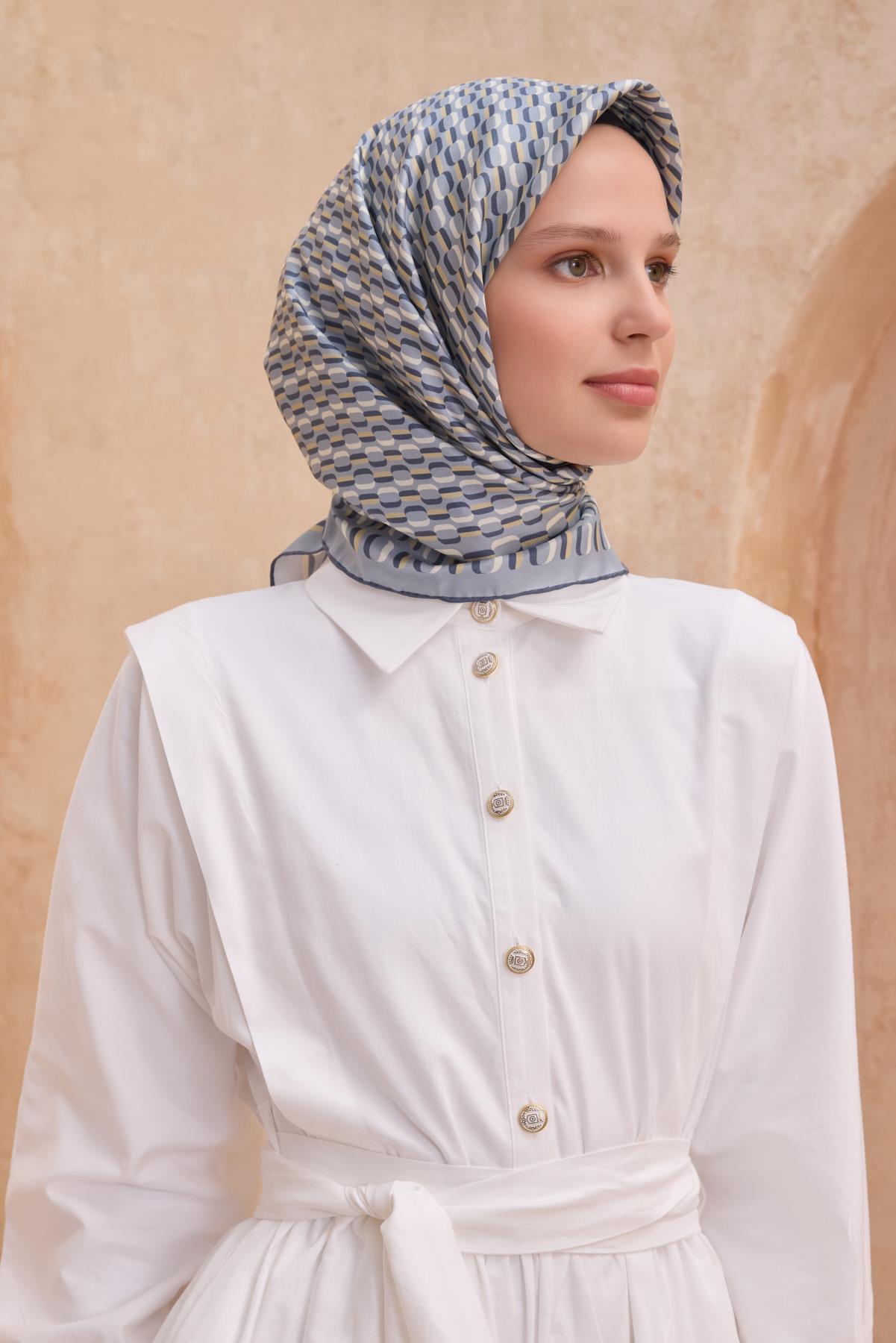 belli-tivil-saf-ipek-esarp-4124-56-ant-59a1-4 Belli Tivil Saf İpek Eşarp 4124 - 56 Antrasit Mavi Karışık Desen - Görsel 1