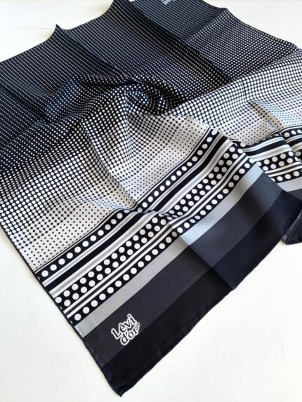 Levidor Tivil Saf İpek Eşarp 49375 Siyah Karışık Desen