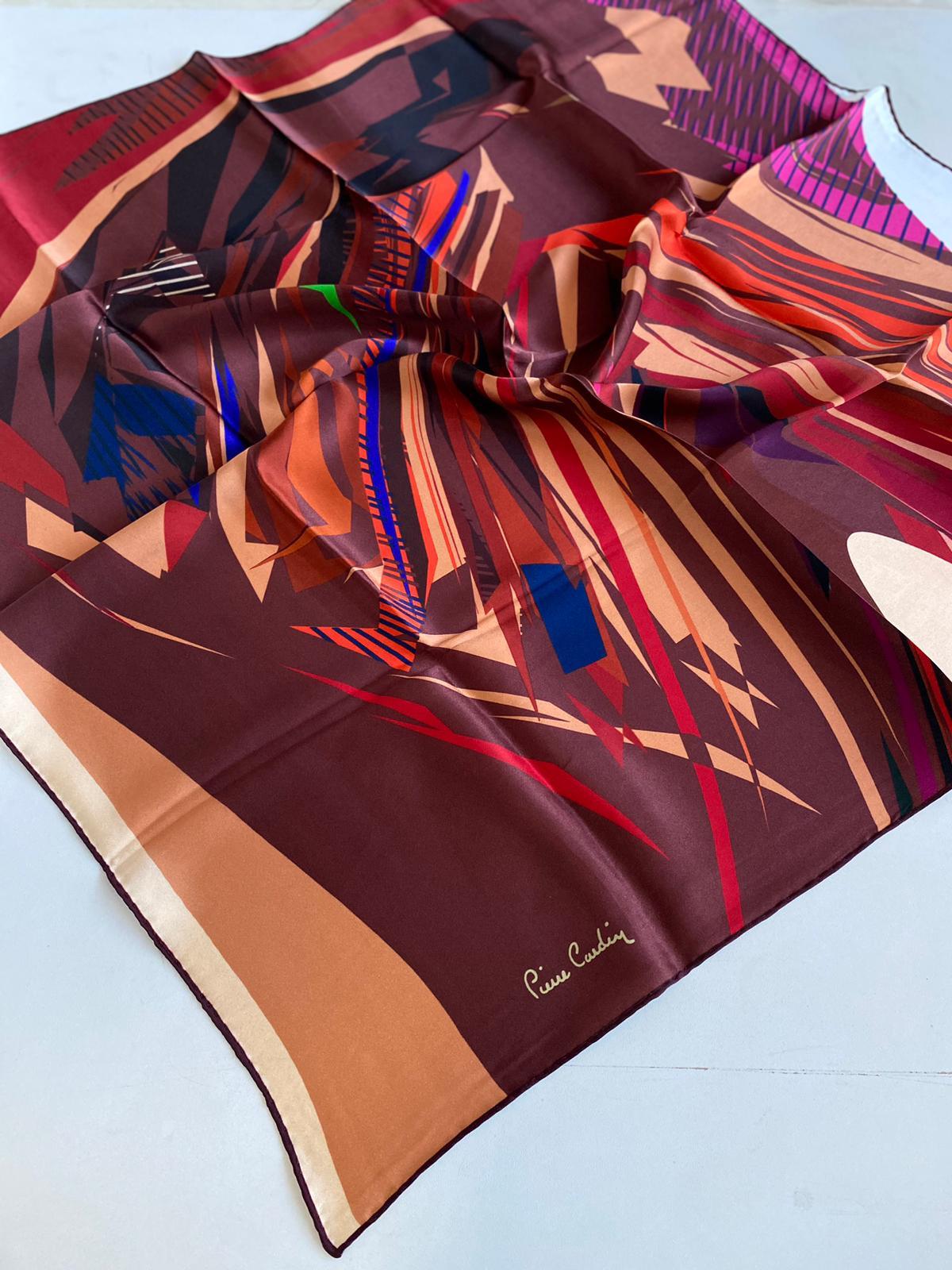 pierre-cardin-sura-ipek-esarp-43650-ka-29-40d Pierre Cardin Sura İpek Eşarp 43650 Kahverengi Karışık Desen - Görsel 1