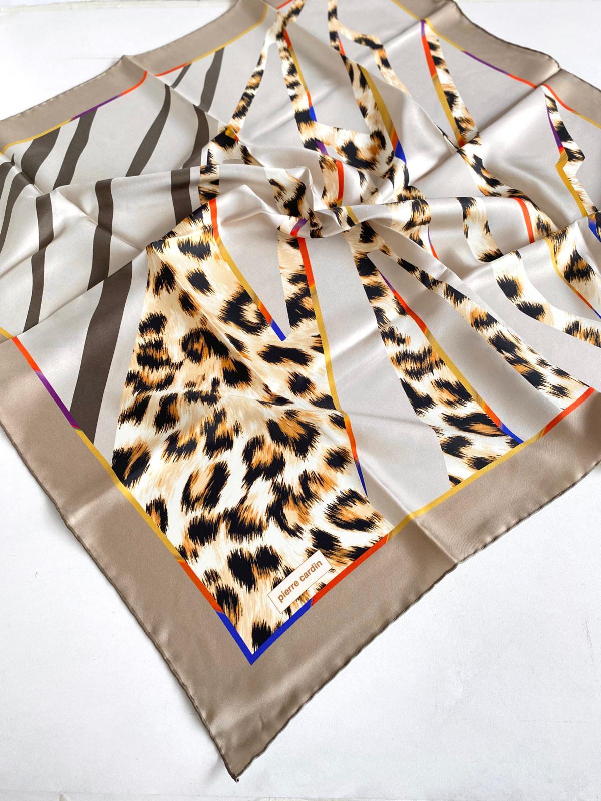 pierre-cardin-tivil-ipek-esarp-8585438-036f74 Pierre Cardin Tivil İpek Eşarp 8585438 - 951 - 48492 Yeşil Karışık Desen - Görsel 1