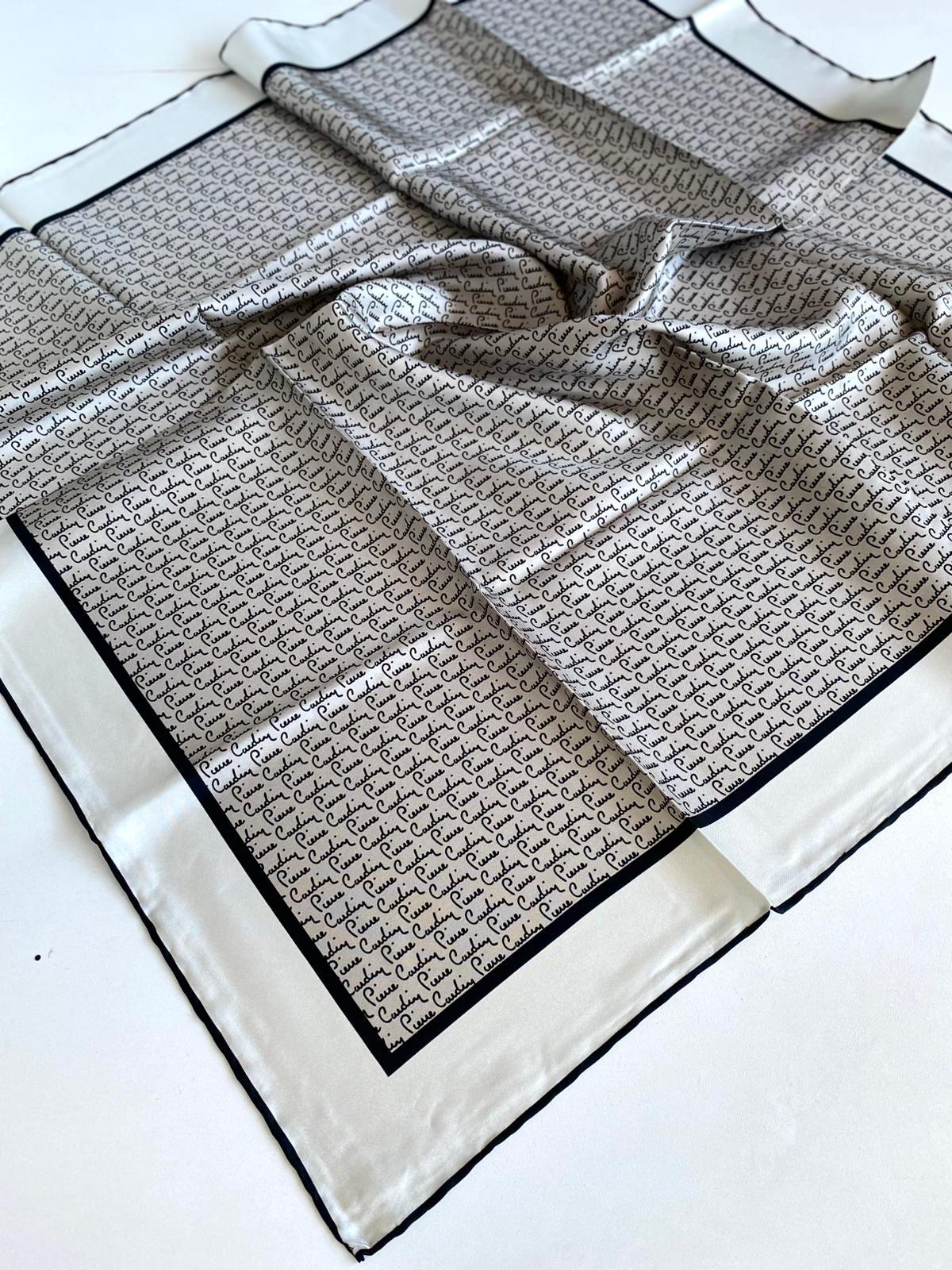 pierre-cardin-tivil-ipek-esarp-8586438-f03fc9 Pierre Cardin Tivil İpek Eşarp 8586438-913-48489 Koyu Bej Karışık Desen - Görsel 1