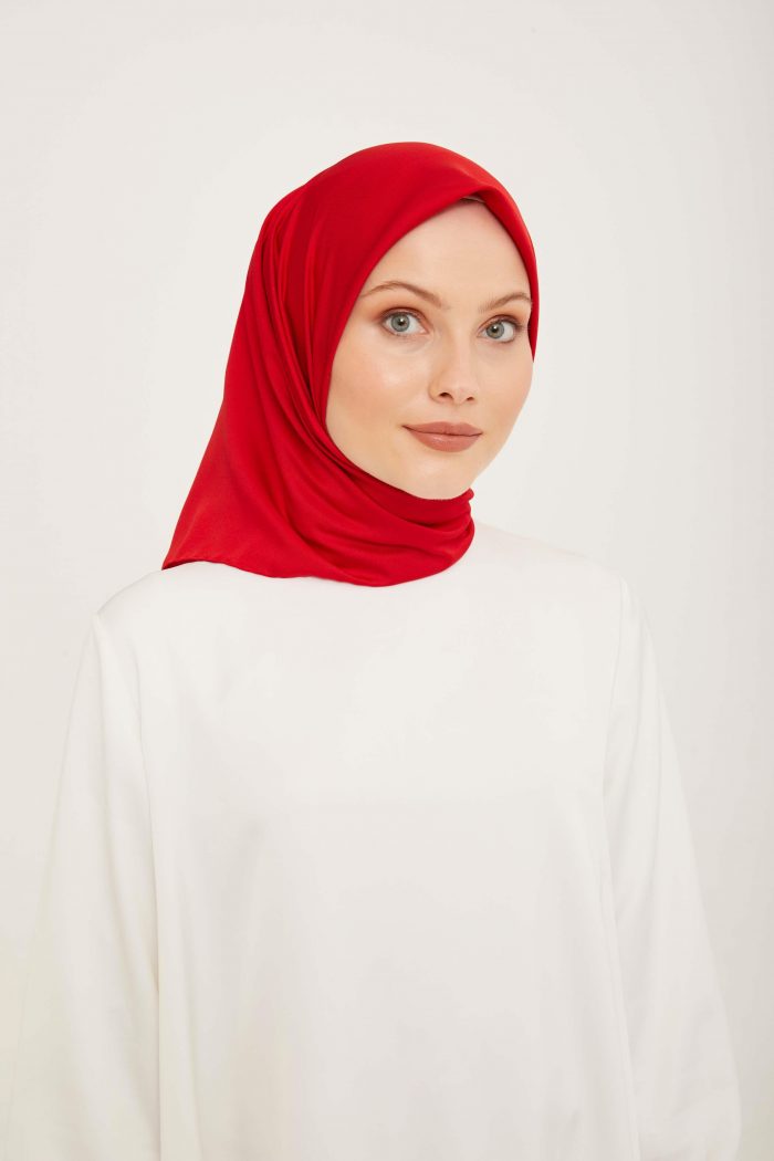 Armine Sport Kırmızı Düz Renk Fon Eşarp 877 - Görsel 1