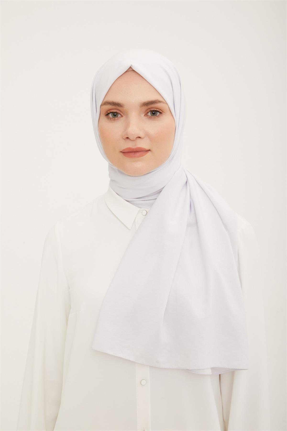 armine-trend-beyaz-renk-pamuk-cazz-sal-2-62c7 Armine Trend Beyaz Renk Pamuk Cazz Şal 1-22033 - Görsel 1