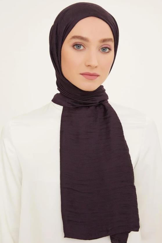 armine-trend-j-4f49- Armine Trend J.Viscon Şal 1 - 241808 Mürdüm - Görsel 1