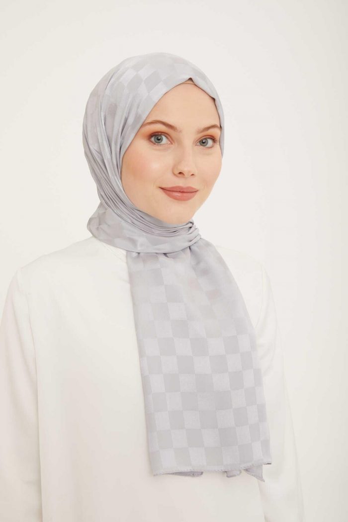 Armine Trend Jakarlı Gümüş Dama Desen Diamond şal 2-3367 - Görsel 1