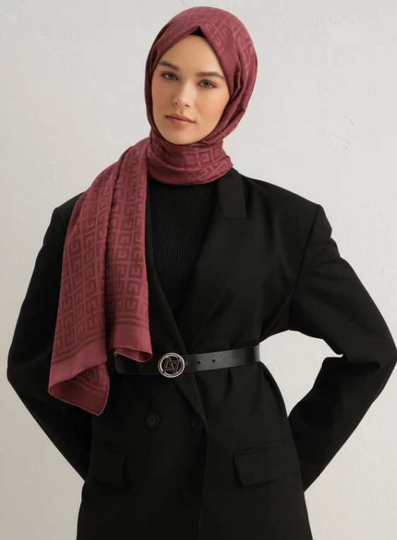 armine-trend-safir-sal-2-241853-bordo-3824cf Armine Trend Safir Şal 2-241853 Bordo - Görsel 1