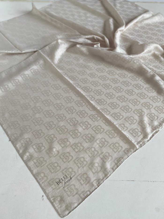 Belli Fresh Monogram Jakarlı Eşarp 1-76 Açık Vizon Desenli - Görsel 1