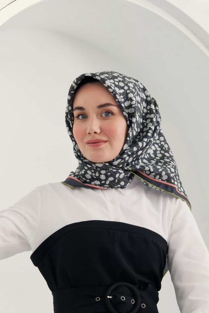 Silk Home Antrasit-Beyaz Çiçek Desenli Tivil İpek Eşarp 11412-36 - Görsel 1