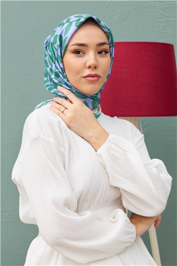 Silk Home Bebe Mavisi Yaprak Desenli Sura İpek Eşarp 11397-25 - Görsel 1