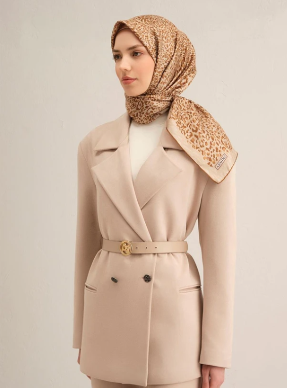 armine-sura-ipek-esarp-9352-52-vizon-k-7e98 Armine Tivil İpek Eşarp 9352 - 52 Vizon Karışık Desen - Görsel 1