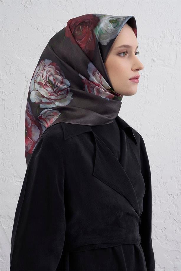 armine-sura-saf-ipek-esarp-9419-85-fum-d311cd Armine Sura Saf İpek Eşarp 9419 - 85 Füme Karışık Desen - Görsel 1