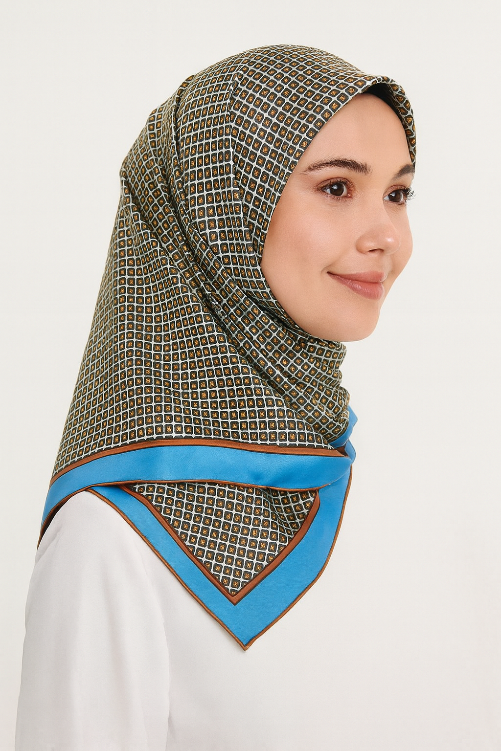 armine-tivil-ipek-esarp-9226-03-kahver-f6d197 Armine Tivil İpek Eşarp 9226 - 03 Kahverengi Karışık Desen - Görsel 1