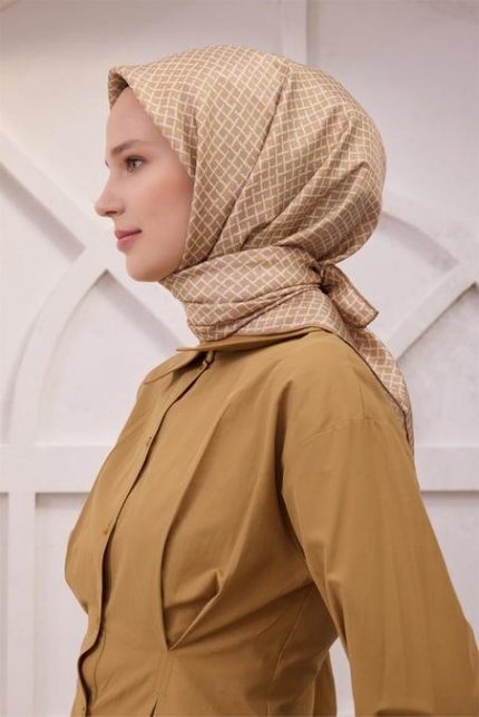 Belli Tivil Saf İpek Eşarp 4203 - 02 Hardal Sarı Geometrik Desen
