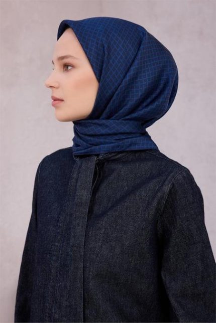 Belli Tivil Saf İpek Eşarp 4203 - 05 Lacivert Geometrik Desen
