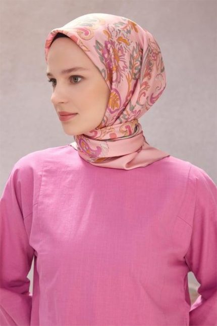 Belli Tivil Saf İpek Eşarp 4207 - 14 Açık Pembe Çiçek Desen