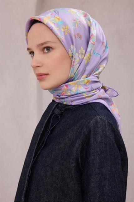 Belli Tivil Saf İpek Eşarp 4210 - 50 Lila Çiçek Desen
