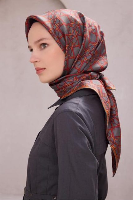 Belli Tivil Saf İpek Eşarp 4214 - 04 Koyu Füme Kemer Soyut Desen