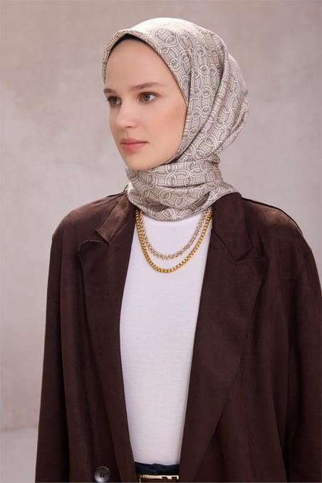 belli-tivil-saf-ipek-esarp-4215-05-kre-747dee Belli Tivil Saf İpek Eşarp 4215 - 05 Krem Soyut Desen - Görsel 1