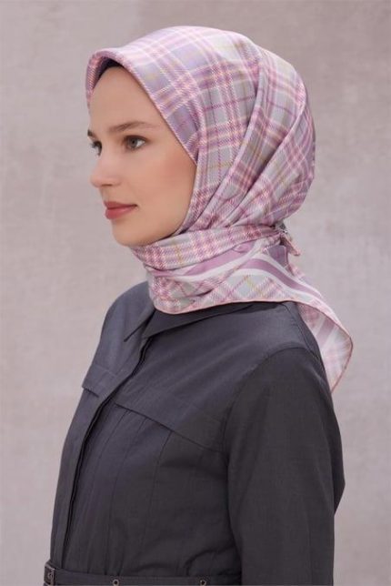 Belli Tivil Saf İpek Eşarp 4218 - 35 Lila Ekose Desen