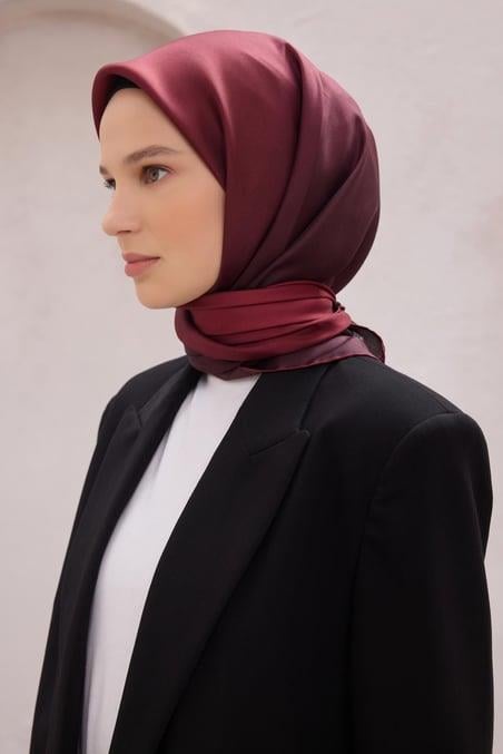 belli-tivil-saf-ipek-esarp-4224-83-vis-26c0-9 Belli Tivil Saf İpek Eşarp 4224 - 83 Vişne Çürüğü Degrade Desen - Görsel 1