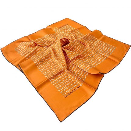 La Boutique Az Hatalı Turuncu Yazı Desen Sura İpek Eşarp 30083