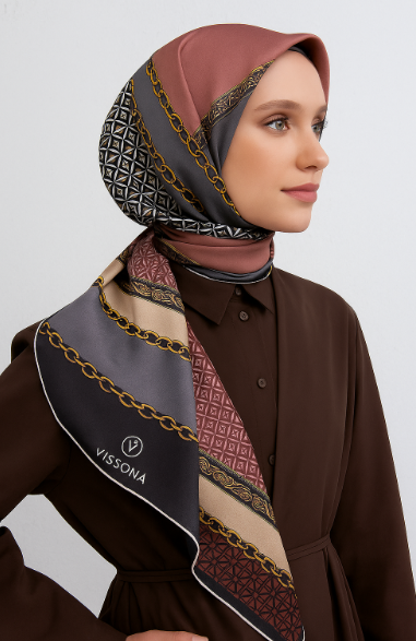 Vissona Tivil İpek Eşarp 17501 - 0019 - 0028 Pudra Siyah Zincir Desen
