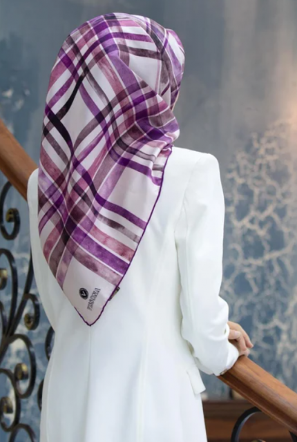 Vissona Tivil İpek Eşarp 51761 - 5 - 0026 - 0005 Pudra Karışık Desen