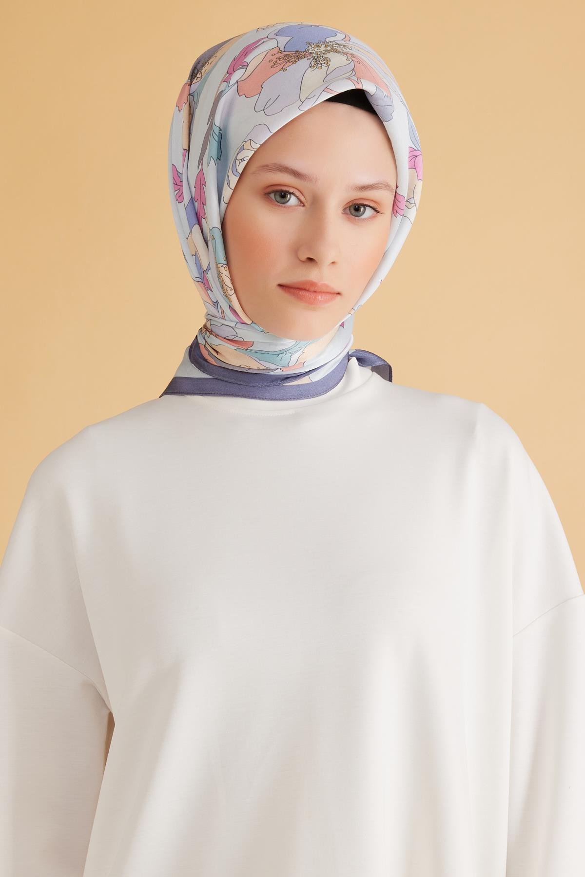 belli-fresh-pure-esarp-2-04-buz-mavi-k-7-ad95 Belli Fresh Pure Eşarp 2 - 04 Buz Mavi Karışık Desen 49986 - Görsel 1