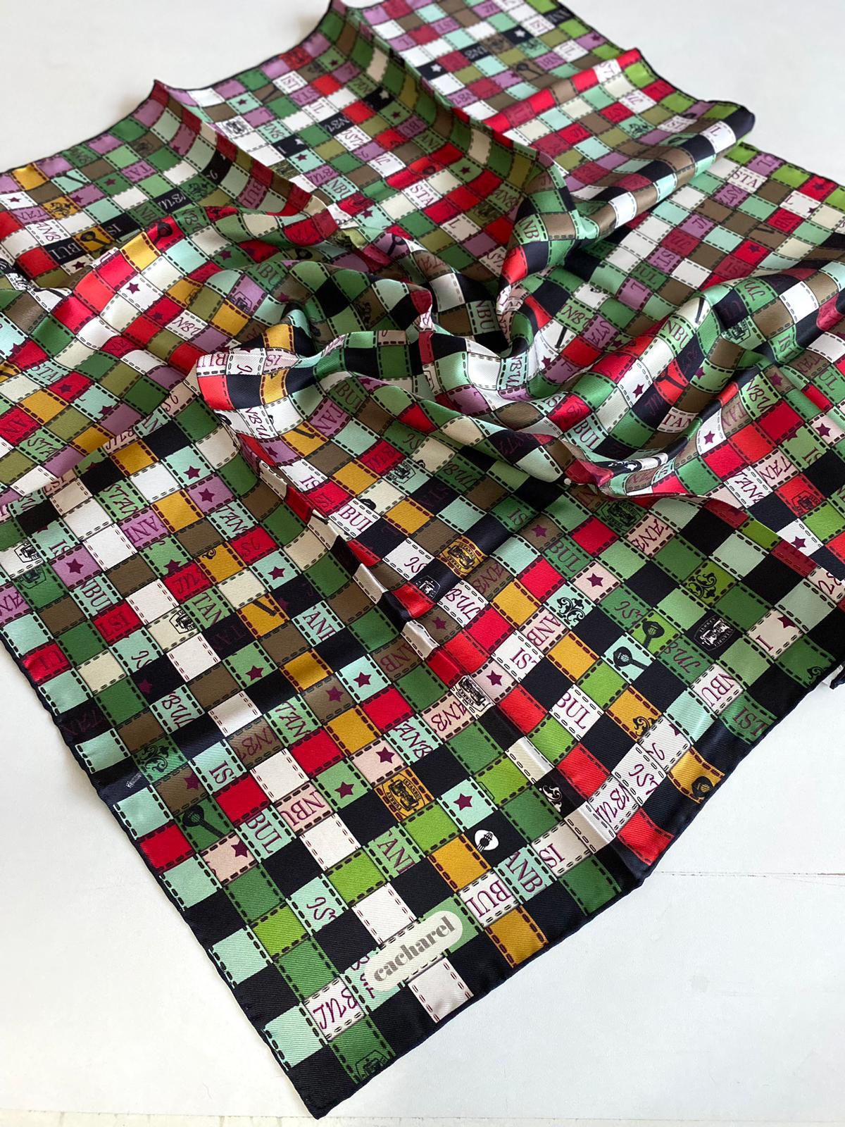 cacharel-defolu-tivil-ipek-esarp-41994-4a72-9 Cacharel Defolu Tivil İpek Eşarp 41994 Yeşil Karışık Desen - Görsel 1